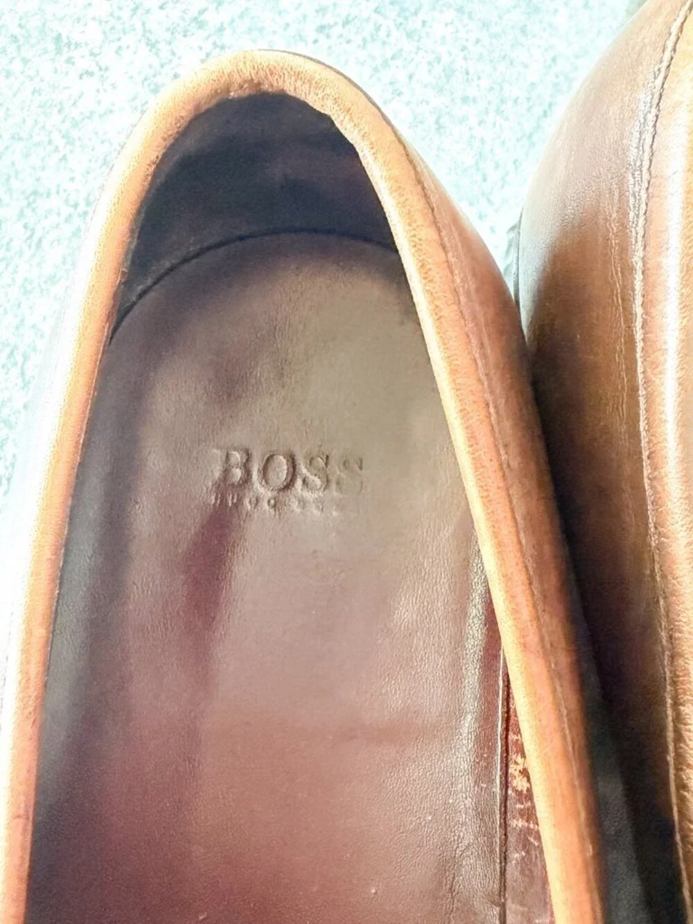 Hugo Boss Brown Leather Loafers Mens 9 Slip On Square Toe Dress Shoes